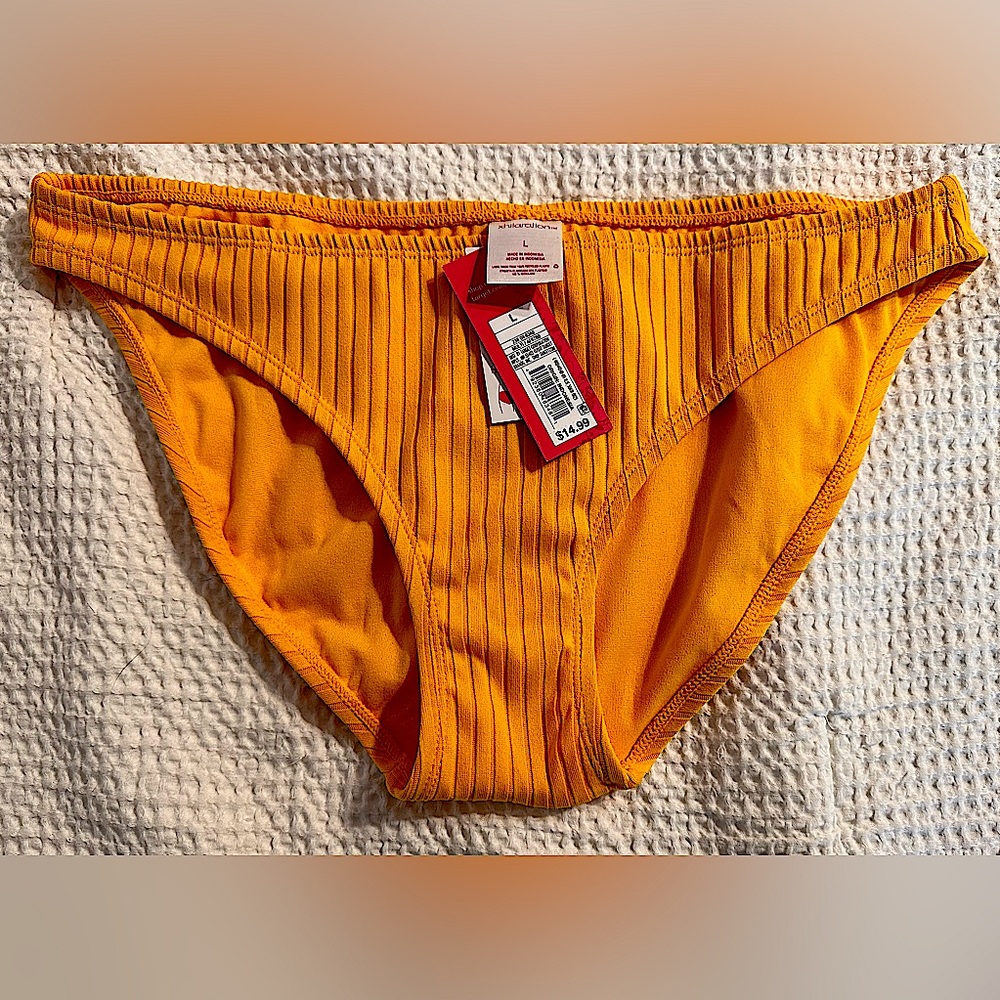 Xhilaration yellow bikini bottoms. LG